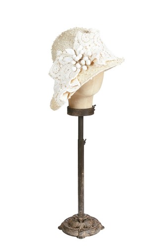 Victorian Trading Jeanne Marie Ivory 