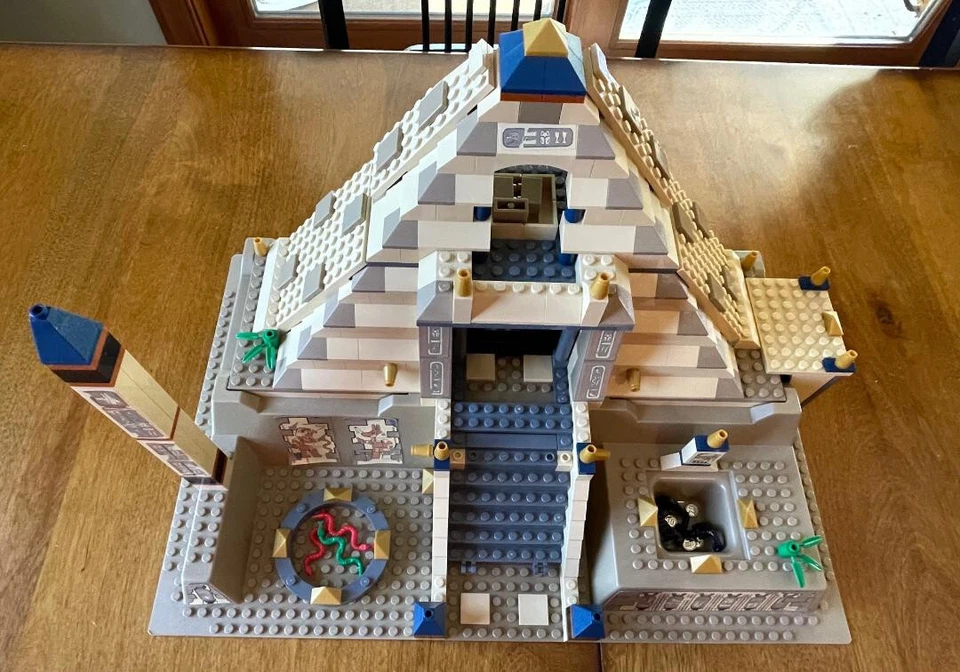 LEGO Pharaoh's Quest 7327 Pirámide de Escorpión Completa con Caja de Figuras e Instrucciones Foto 4 de 4