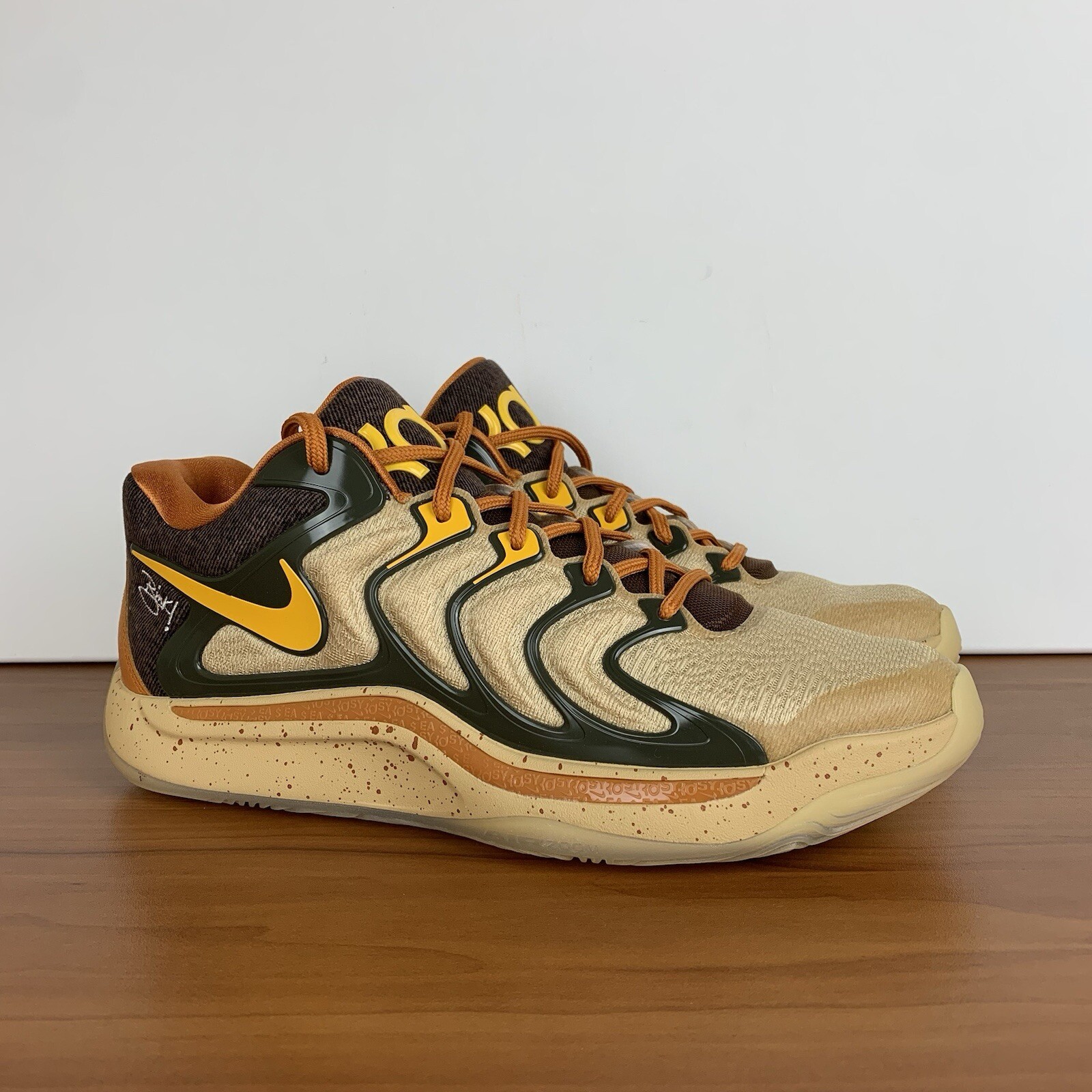 Gold Hj4464-200 Men's Size 10.5