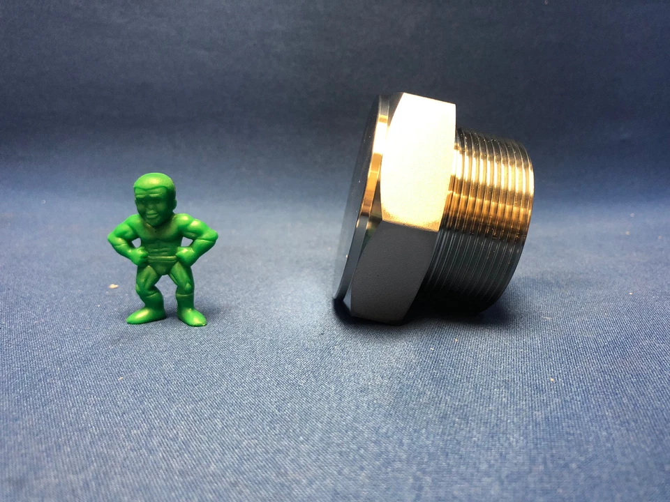 Swagelok SS-32-P Stainless Steel Pipe Fitting Pipe Plug 2 in Male NPT - Image 3 of 4