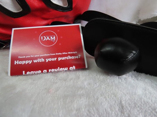 Bondage hood faux LEATHER Red & Black, Lockable 3 padlocks, BDSM, Gimp, SM Slave - Picture 6 of 8