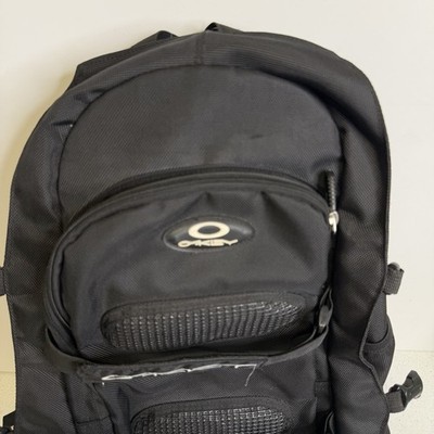 バッグ OAKLEY BLACK BACKPACK TECH Y2K Vintage Oakley Big Logo Backpack Black Y2K Book Bag Tactical Style