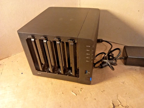 Synology DiskStation DS416 Play 4-Bay SATA HD NAS Network Attached Storage