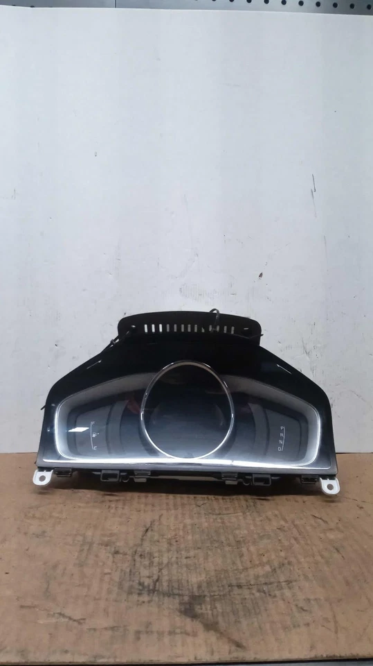 Medidor de velocímetro usado se adapta a: Volvo S60 2016 clúster pantalla virtual ID 36010100 Foto 2 de 4