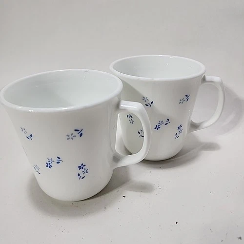 Set Of 2 - Vintage Corelle Provincial Blue Coffee Tea Cups Mugs Flowers