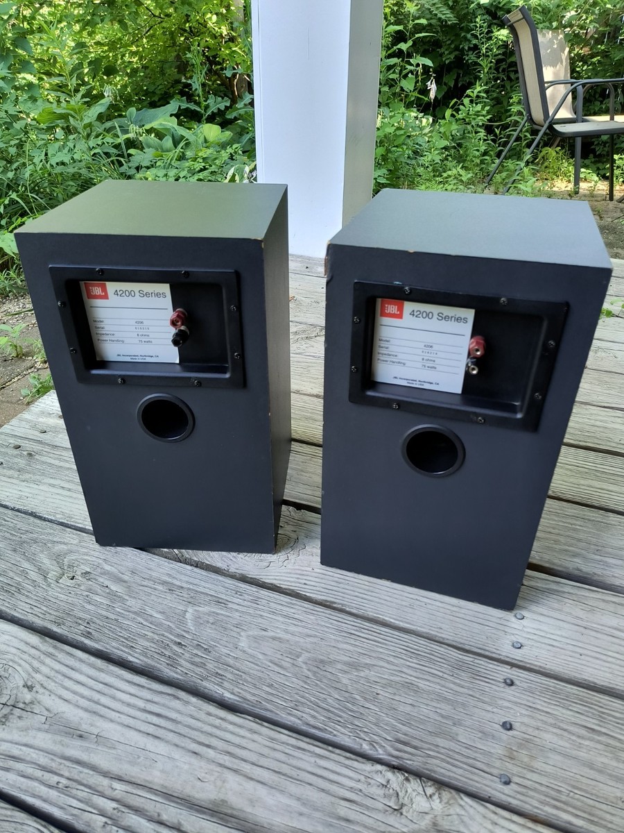 Pair of JBL Studio Monitor 4206 Bookshelf Reference Speakers