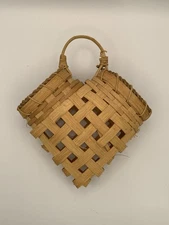 Handmade Heart-shaped Hanging Elbow Basket Primitive Double Opening