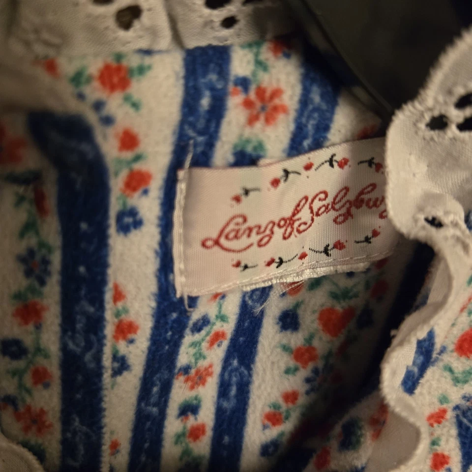 Lanz of Salzburg Gown Girls M 7/8 Flannel Floral Eyelet Lace  Hearts Vintage - Image 3 of 3