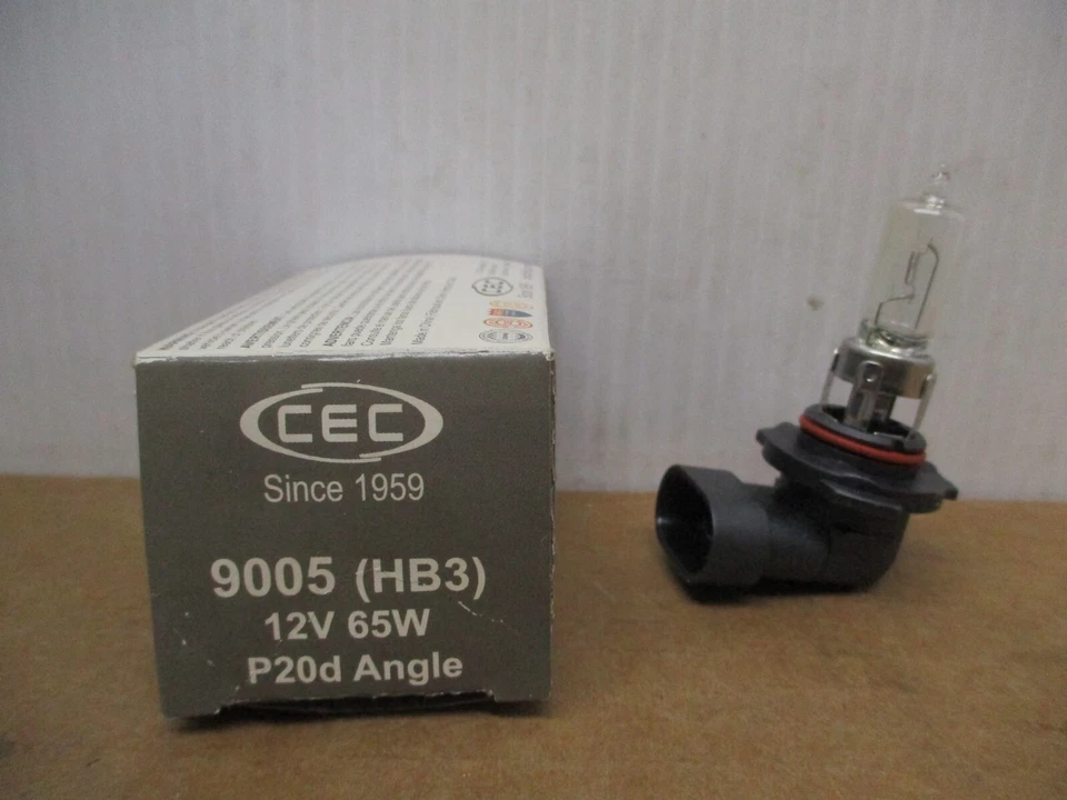 Галогенная лампа CEC Industries 9005 (HB3) 12 В 65 Вт угол P20d - Изображение 2 из 4