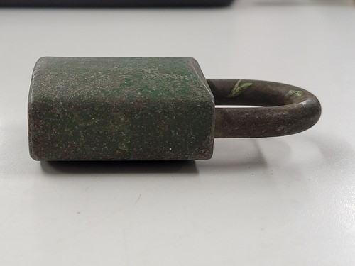 Vintage Metal Padlock Without Key. ILCO Green Lock. - Picture 4 of 7