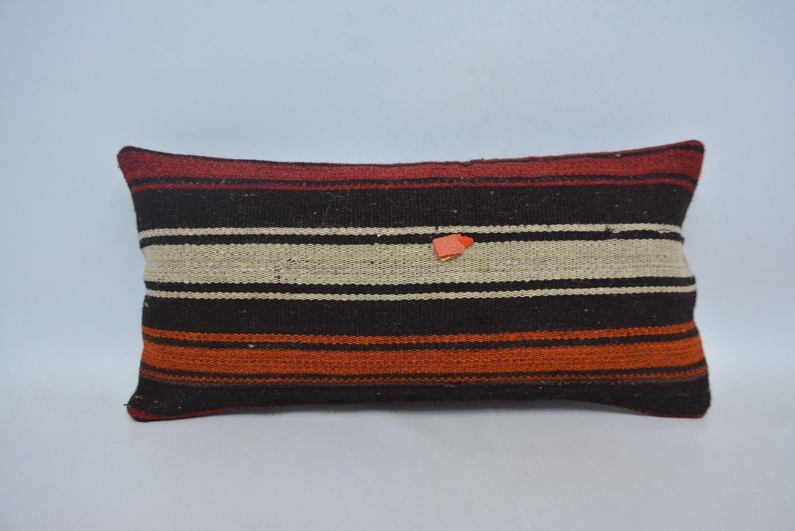 Cojín Kilim hecho a mano, almohada de diseñador de interiores, funda de cojín marrón de 12