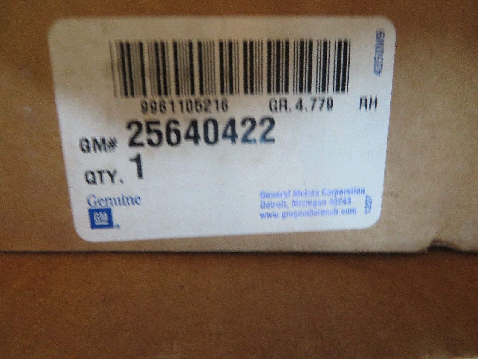 OEM # 25640422 GM General Motors OEM new PARKING BRAKE CABLE RH 