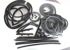 Gumowe części karoserii do renowacji do Opel Rekord C Commodore A 4 drzwi