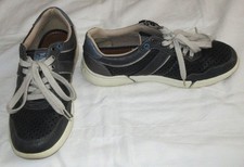 Mustang  Sneaker / Schnürschuhe  Gr. 42   in grau