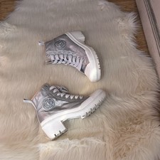 DKNY Shoes