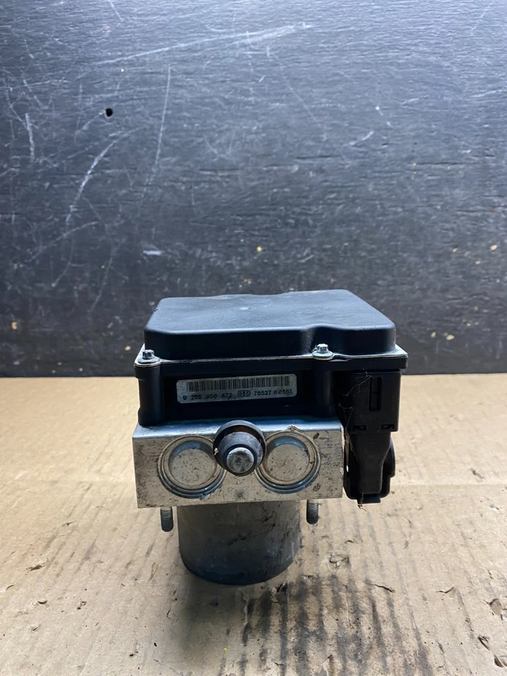 Land Rover Range Rover 2007-2009 ABS módulo de bomba de freno antibloqueo U8910 PS Foto 3 de 4