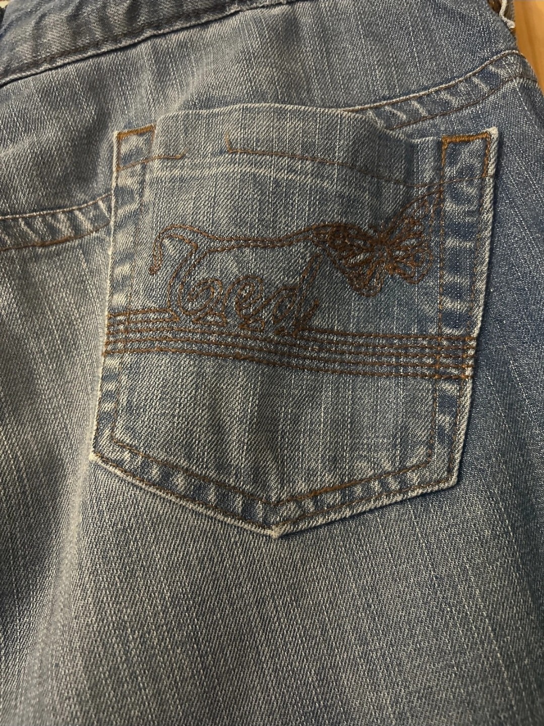 Picture 5 of 6