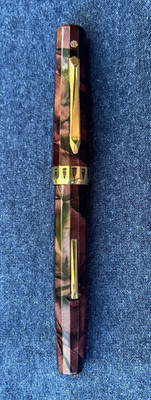 Eversharp Doric, red and black marble 1938 fountain pen Restored-Brand New Cond.