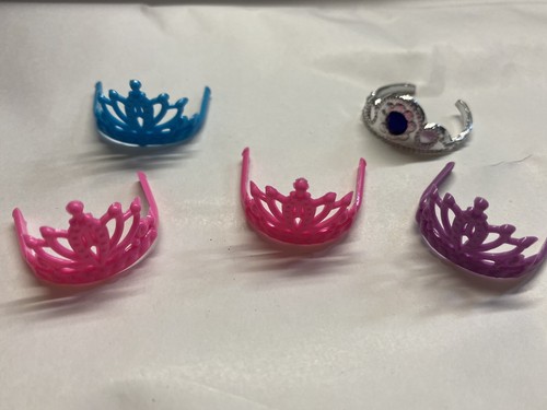 25x zufällig ausgewählte Puppen Diadem rosa lila für Puppen UK Verkäufer kostenloser Versand - Bild 3 von 3