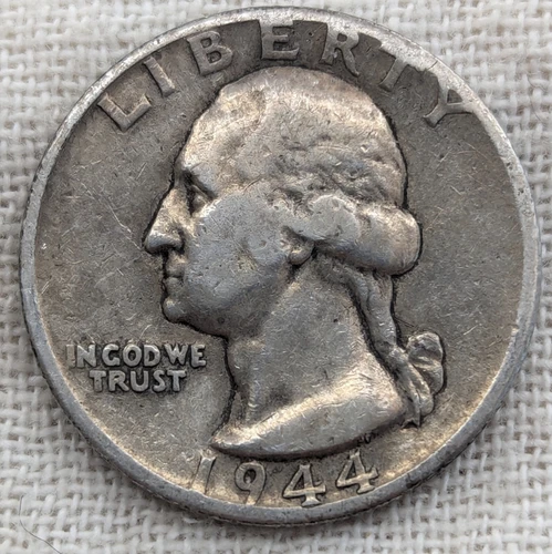 1944 D Washington Quarter VF Very Fine : Lower Mintage - .9 Fine Silver Coin