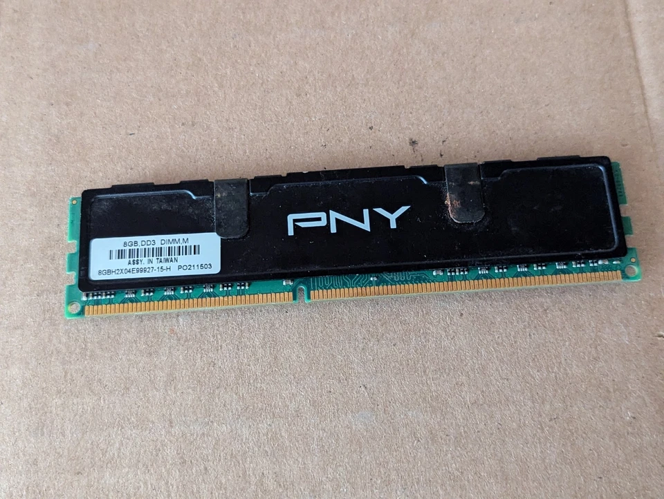 PNY 8GBH2X04E99927-15-H XLR8 8GB DDR3-1600MHZ PC3-12800 DESKTOP SDRAM A3-9(19) - Image 2 of 3