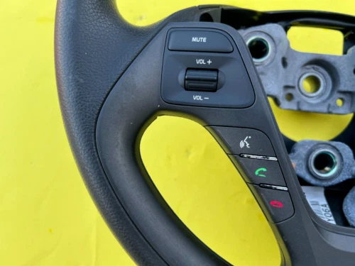 2011-2017 KIA FORTE STEERING WHEEL BLACK WITH CRUISE & FUNCTIONS OEM - Image 2 of 4