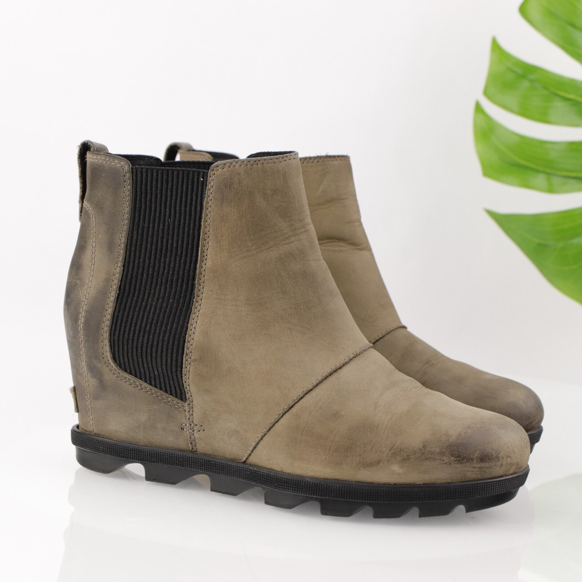 Sorel Womens Joan Of Arctic II Boot Size Waterproof Olive