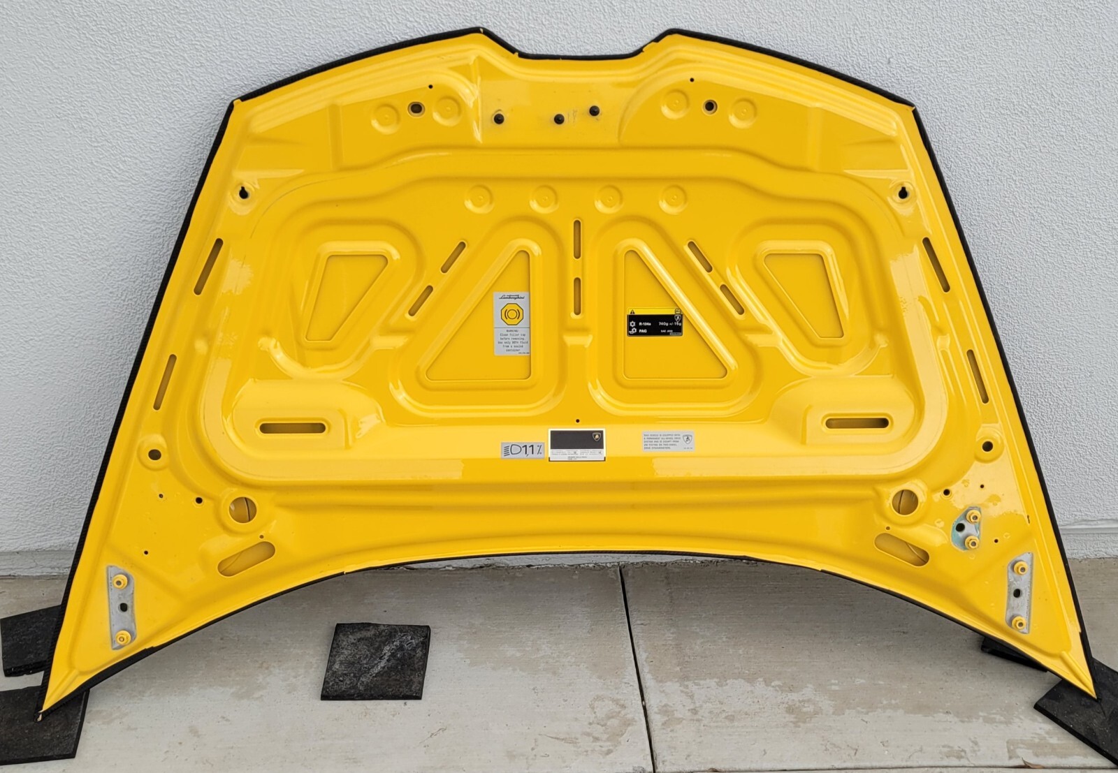 LAMBORGHINI HURACAN LP610 LP580 FRONT HOOD OEM 4T0823021C YELLOW 580 610 BONNET