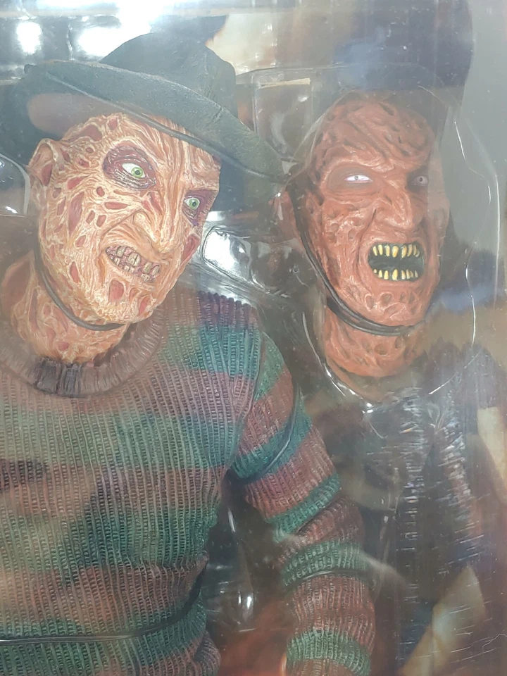 NUEVO A Nightmare On Elm Street 18" Freddy Krueger McFarlane Juguete Movie Maniacs NUEVO Foto 3 de 4