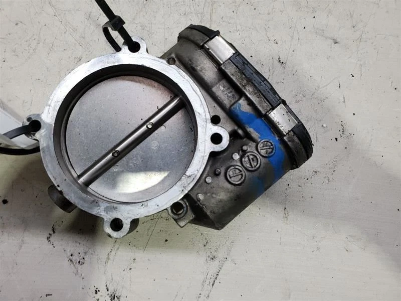 2001-2012, Audi A6, conjunto de carrocería del acelerador, número de pieza: 077-133-062-A Foto 3 de 4