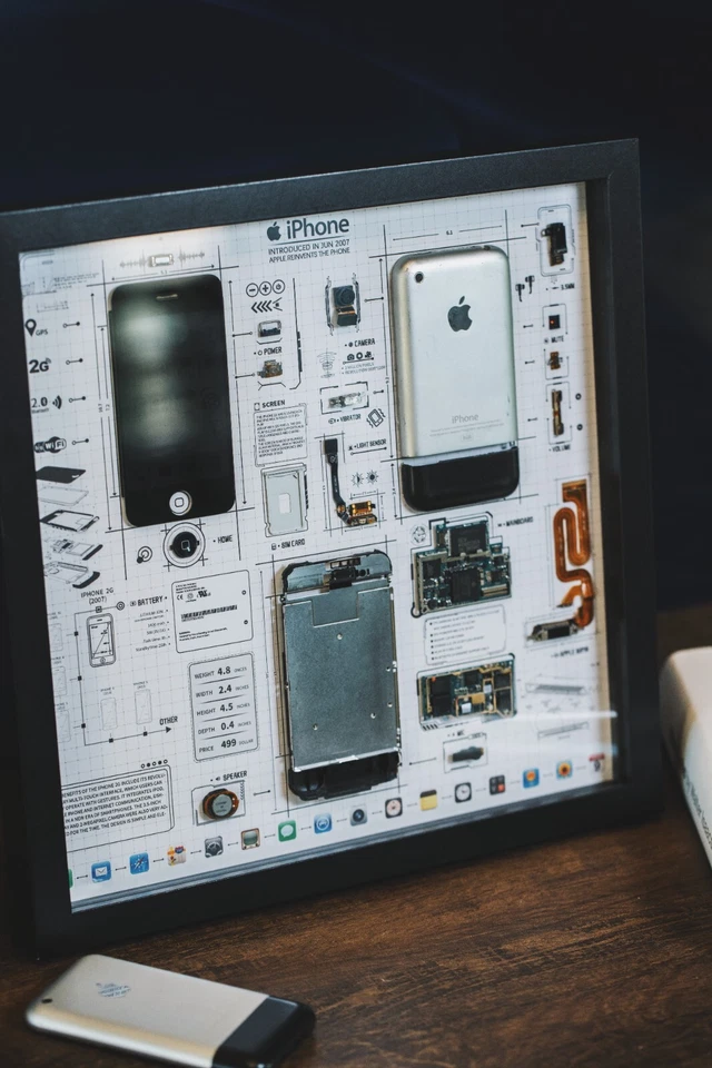 iPhone Teardown Art,Framed iPhone 1st Gen Disassembled,Wall Decor, Gift for Him. - Image 2 of 4
