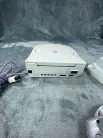 Vintage SEGA Dreamcast Console 3 Controllers 2 HKT 7700 1 Astropod Untested READ