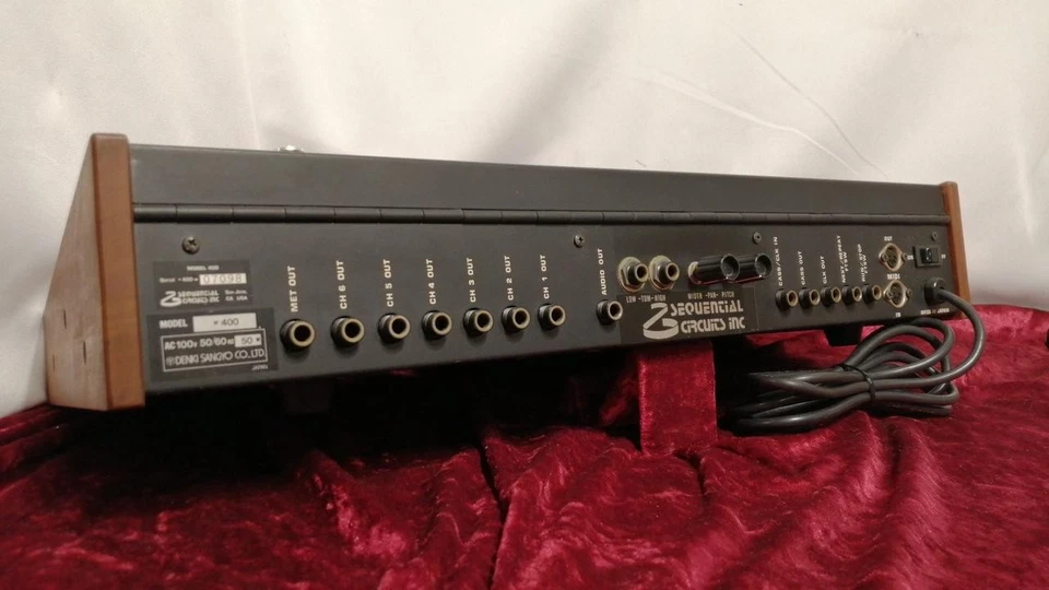 Sequential Circuits Drumtracks Drum Machine Vintage Sampling Groove Sequencer U - Image 3 of 4