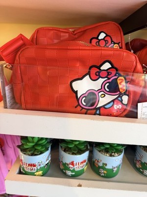 Universal Studios Sanrio Hello Kitty Corn Dog Red Fanny Pack Exclusive