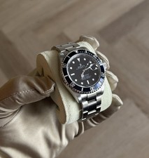 Rolex Submariner Black 16610 Engraved Rehaut 40mm Rare Transitional Full Set