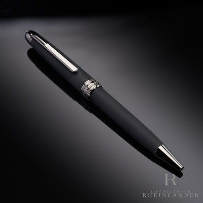 Montblanc Meisterstück Midsize Ultra Black Edition Ballpoint Pen