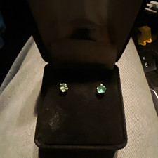 Bright Emerald Stud Earrings Pair 14kYellow G...
