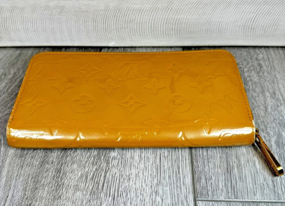 Cartera continental Louis Vuitton amarillo tostado charol Vernis tamaño completo cremallera Foto 3 de 4