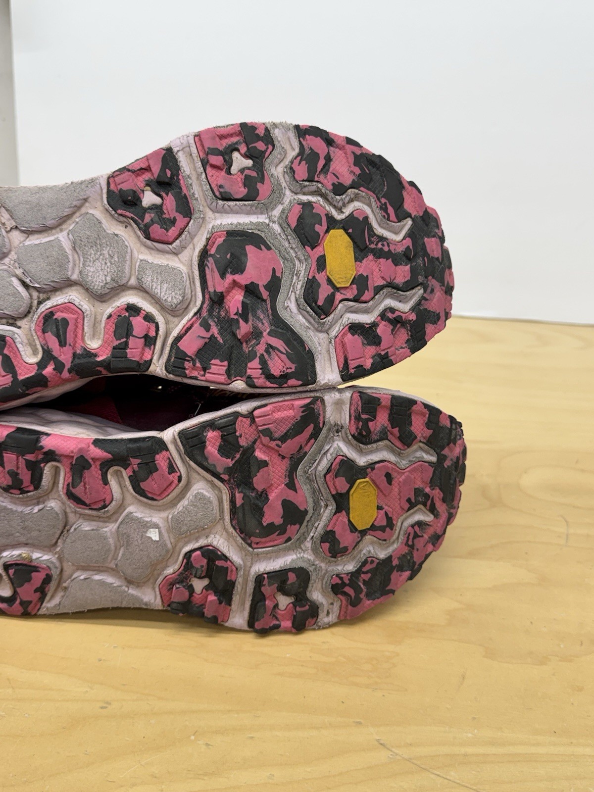 New Balance Unisex FF X More Trail V2 Red Running Shoes Sneakers Size 10 B thumbnail 10