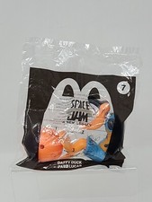 2021 Space Jam A New Legacy McDonald  s Happy Meal Toys 7 Daffy Duck NIP SEALED