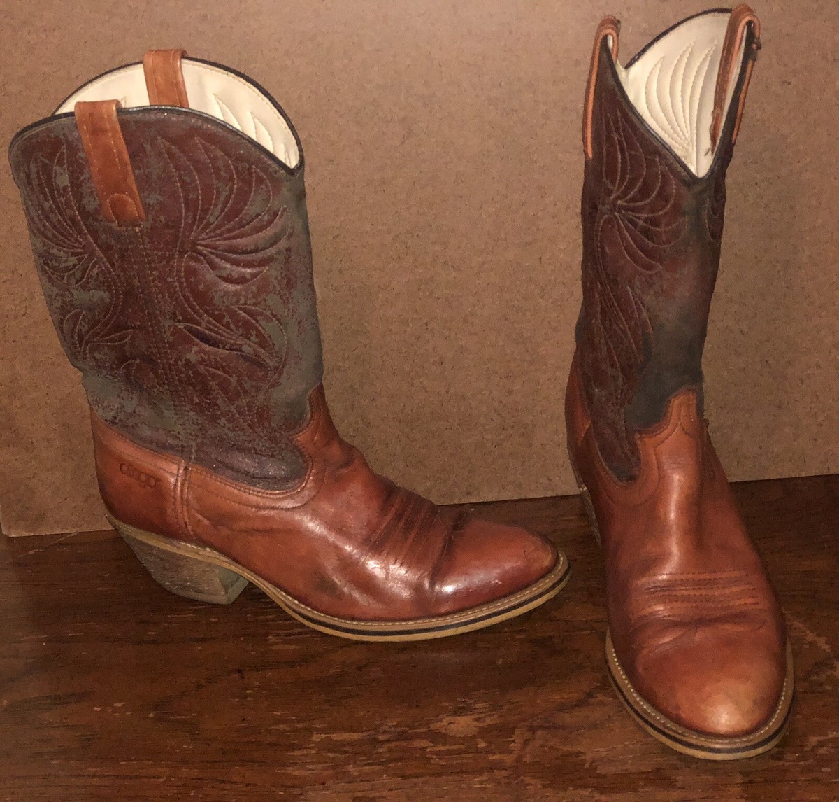 Dingo Acme 5905 Vintage Brown Leather Western Cowboy Boots  display picture 3