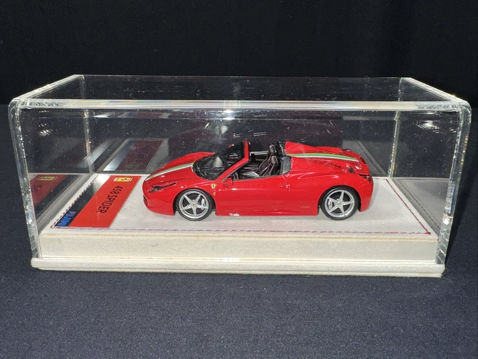 Coche diecast 1:43 Ferrari 458 Spider 2011 FUJIMI Foto 2 de 4