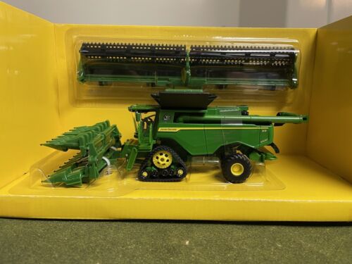 1/64 ERTL John Deere 75th Anniversary X9 1000 Tracked Combine - Just Released - Picture 5 of 12