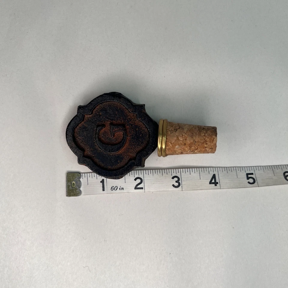 Mud Pie NUEVO Tapón de Botella de Vino Inicial "G" Metal Hierro Fundido Foto 3 de 4