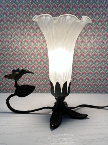 Vintage Bronze Art Nouveau Hummingbird & Tulip Lamp 8" White Design Glass Shade - Picture 1 of 10