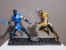Sub Zero vs. Scorpion Resin Sculpture Statue Model Kit  Unpainted/Unassembled