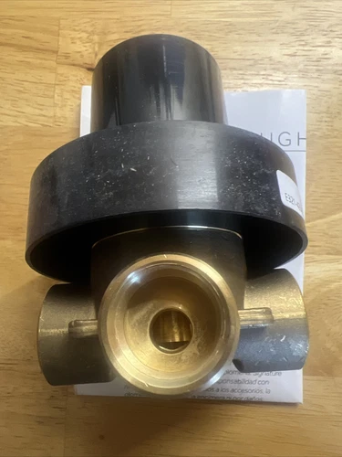 Signature Hardware 3/4" 3-Way In-Wall Diverter Rough-In Valve Model:446519  - Picture 1 of 10