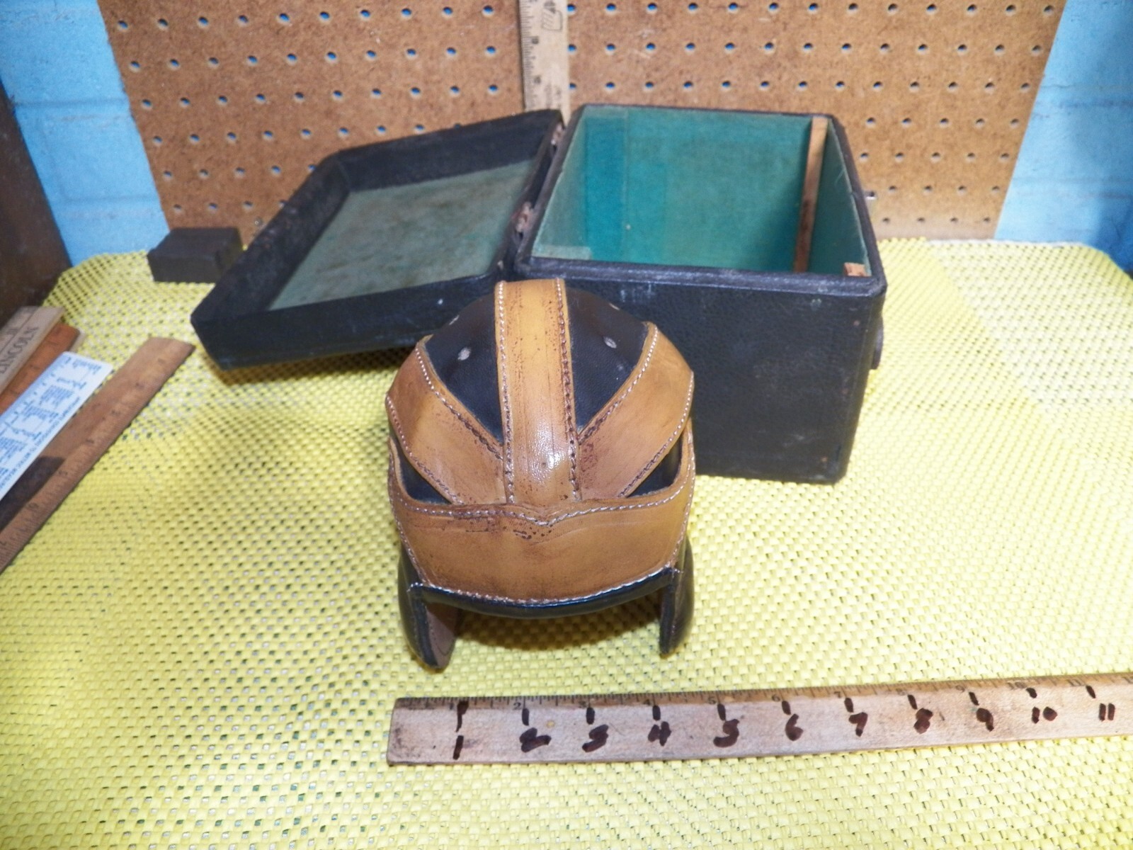 Foto 1 di 12
