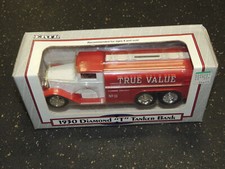 ERTL Die Cast 9513 1930 Diamond T Tanker Bank True Value