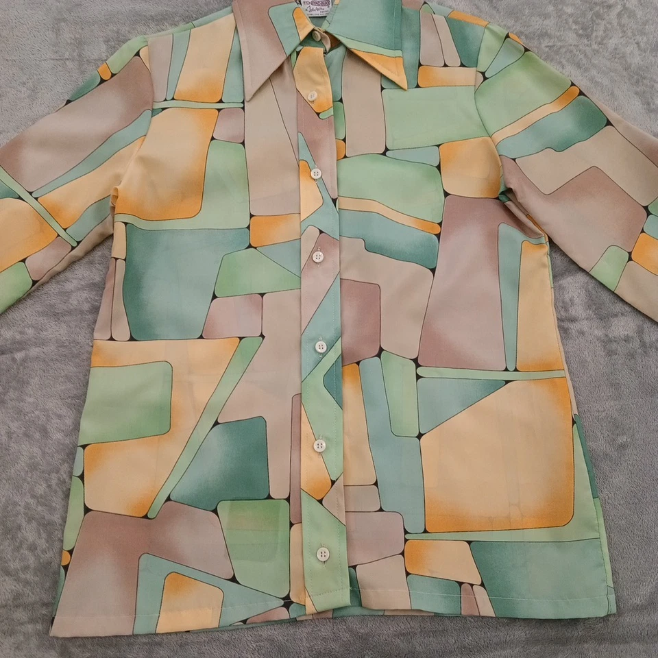 Camisa John Weitz para mujer talla 7/8 verde geométrica manga larga abotonada Foto 4 de 4